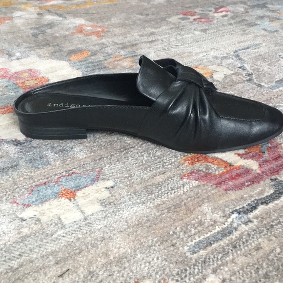 Indigo Rd. Mules with bow - Picture 3 of 5